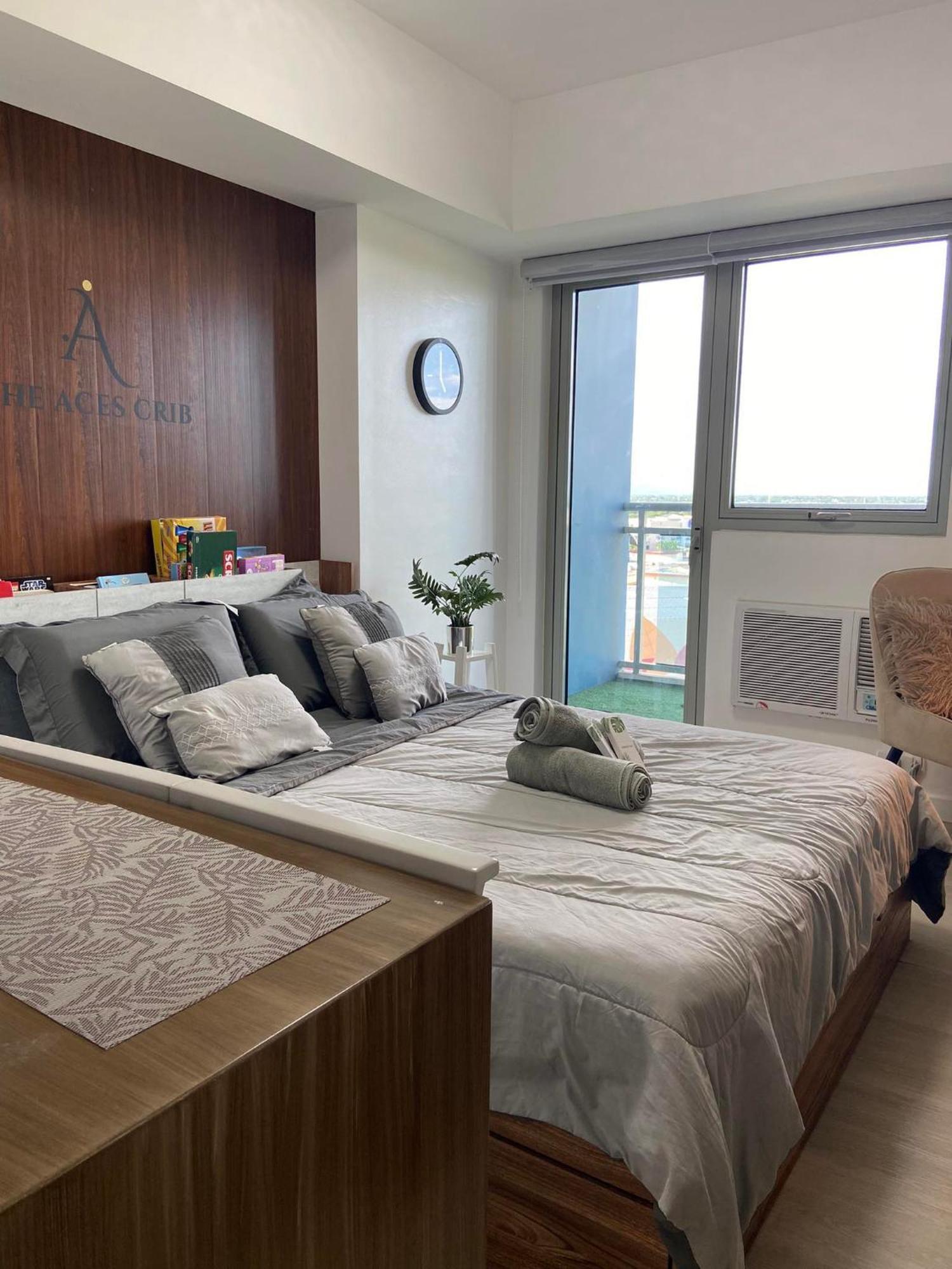 The Aces Crib At Azure North Pampanga Aparthotel Buitenkant foto